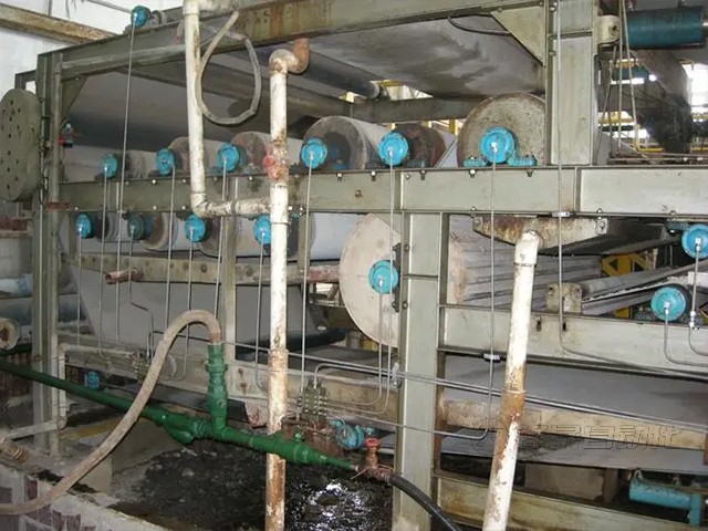 礦山機(jī)械潤(rùn)滑系統(tǒng)